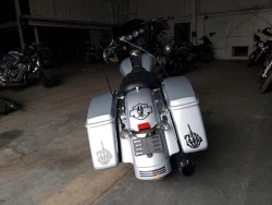 Harley-Davidson FLHX, Street Glide 2