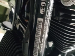 Harley-Davidson FLHX, Street Glide 7