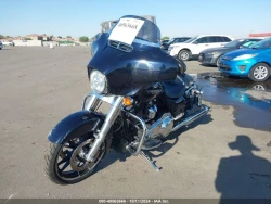 Harley-Davidson FLHX, Street Glide 0