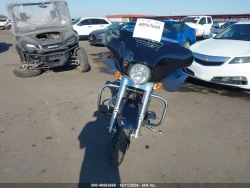 Harley-Davidson FLHX, Street Glide 1