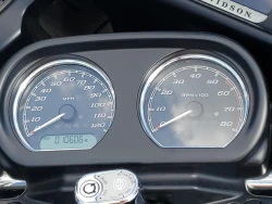 Harley-Davidson FLTRU, Road Glide Ultra 3