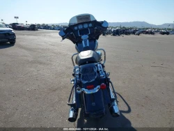 Harley-Davidson FLHX, Street Glide 4