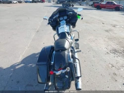 Harley-Davidson FLTRX, Road Glide 4