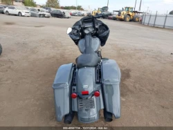 Harley-Davidson FLTRXS, Road Glide Special 4