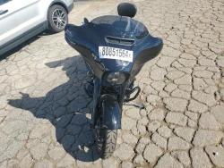 Harley-Davidson FLHXST, Street Glide ST 2