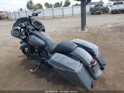 Harley-Davidson FLTRXS, Road Glide Special 1