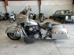 Indian Motorcycle Co. Chieftain 1