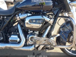 Harley-Davidson FLHX, Street Glide 7